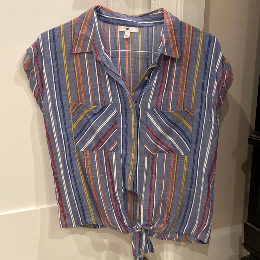 front tie top